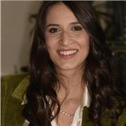 Laureata in economia aziendale impartisce lezioni private di matematica, economia aziendale, economia politica, scienza delle f